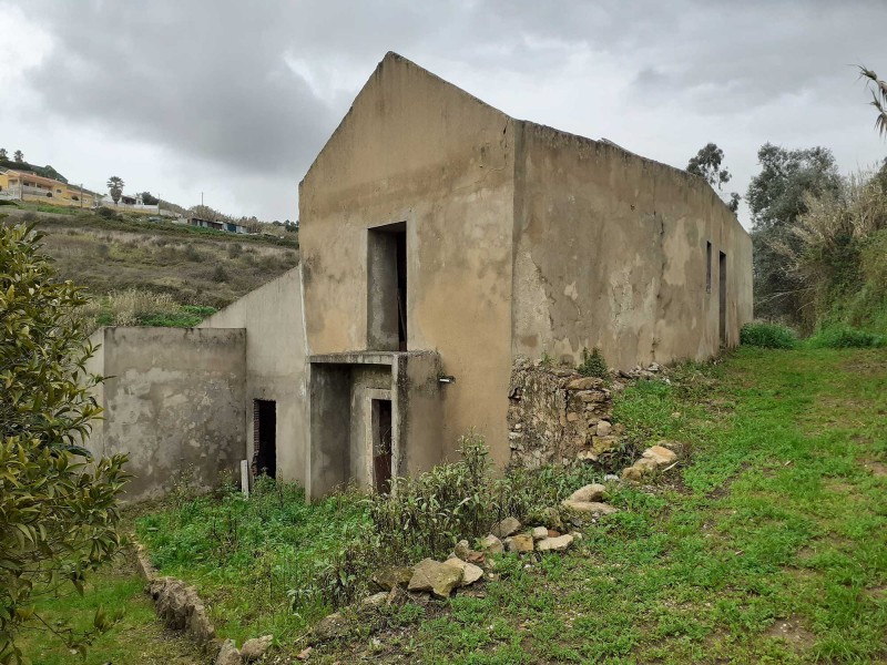 IK HOUSE 01