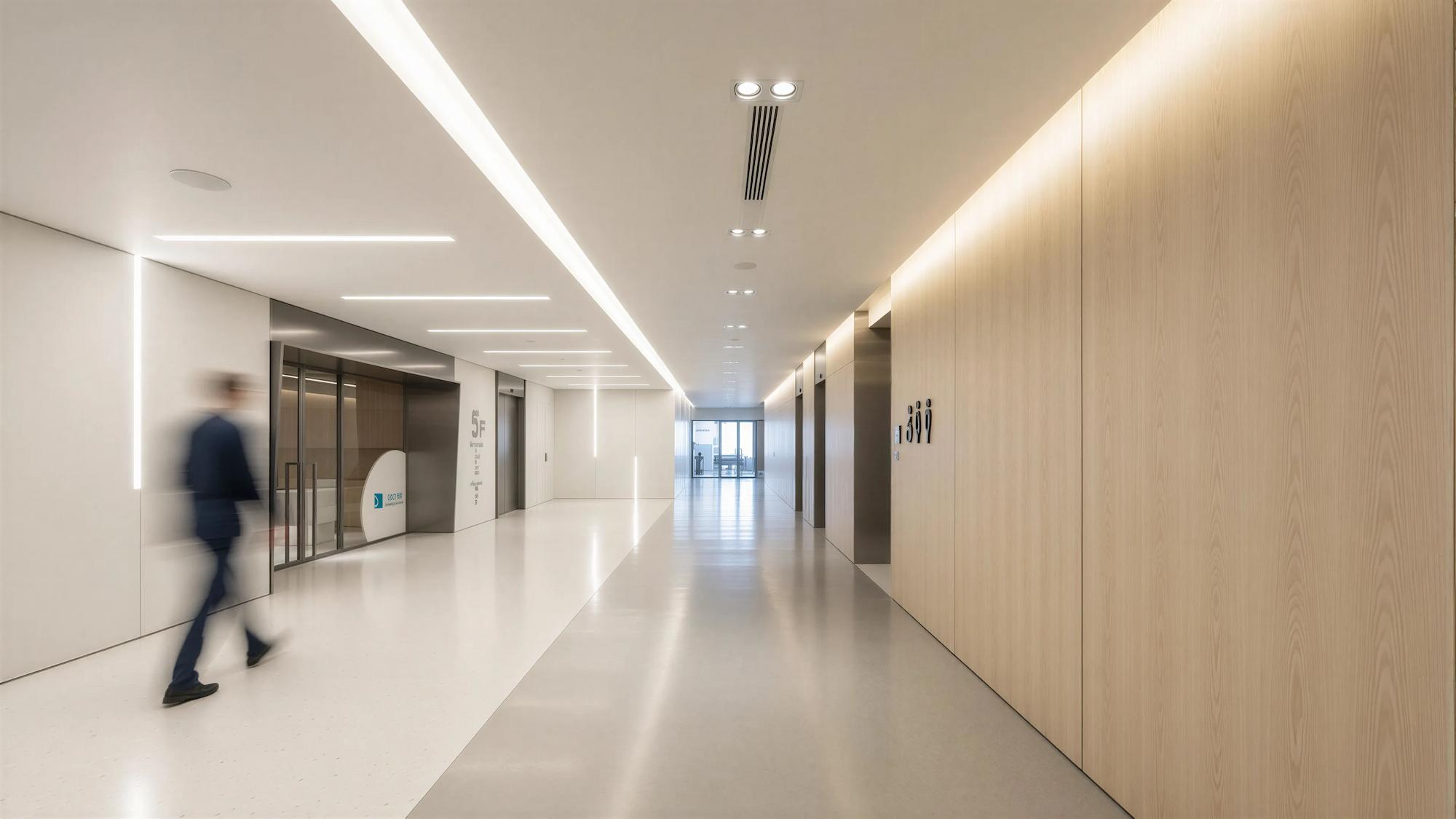 distinct-clinic-shenzhen-lift-lobby-02