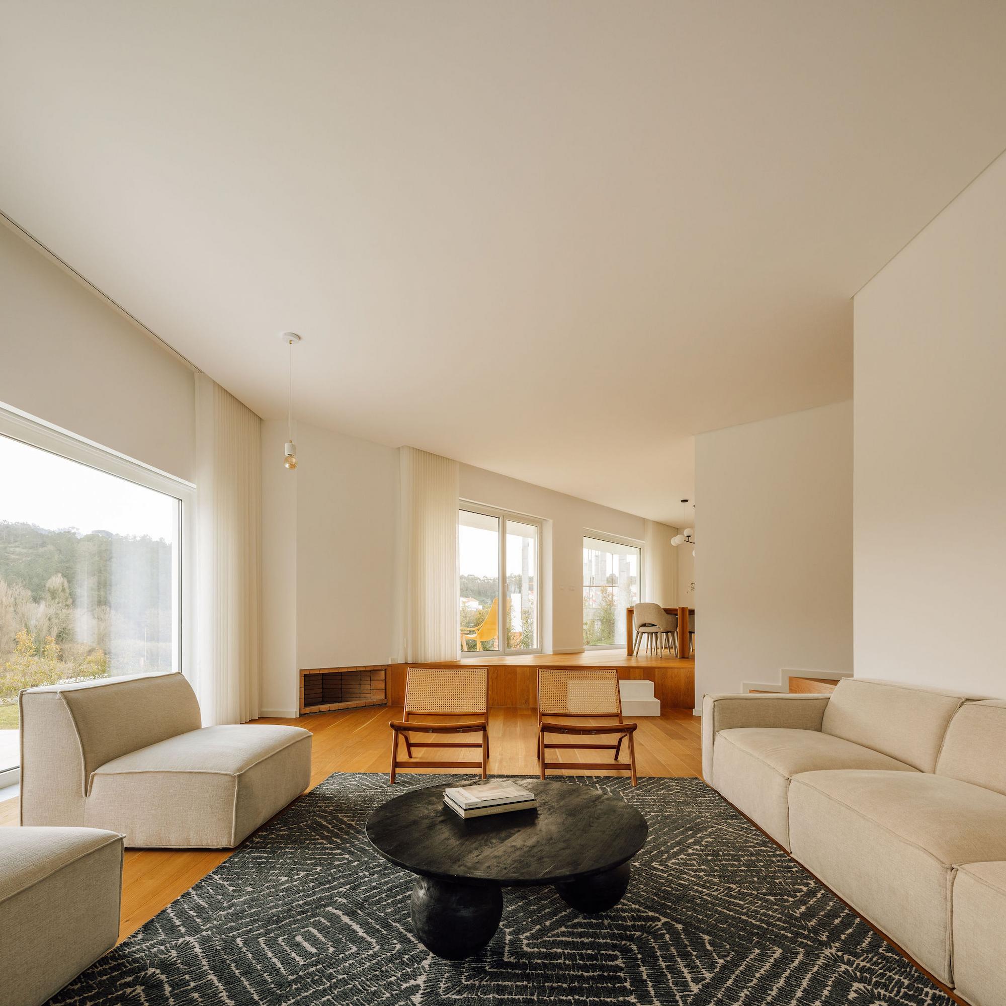 casa-mogos6-living-room-03