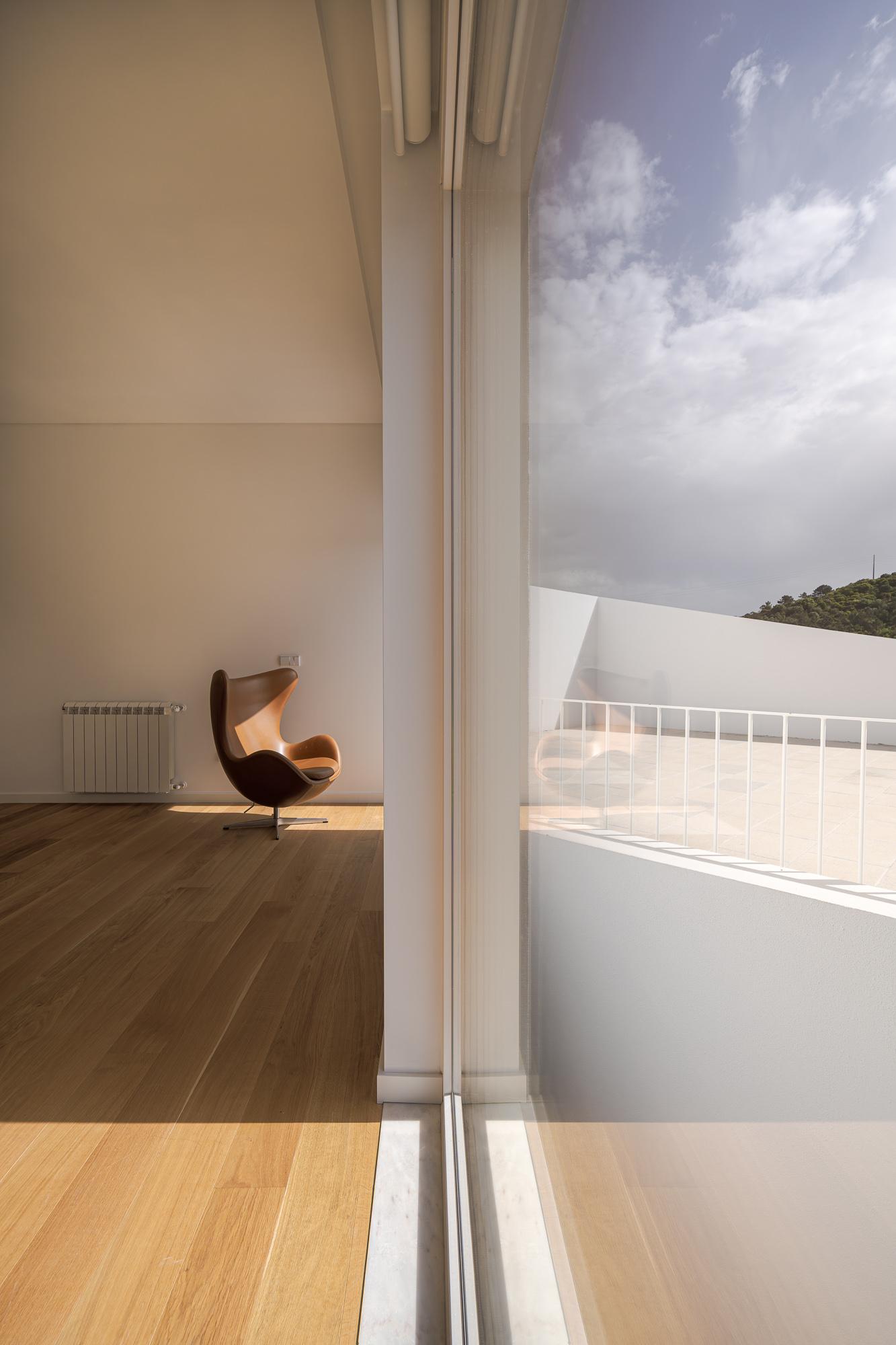 casa-mogos12-interior-04